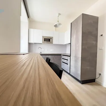 Corridoni 2d Tirabora Short Rent Lejlighed Trieste
